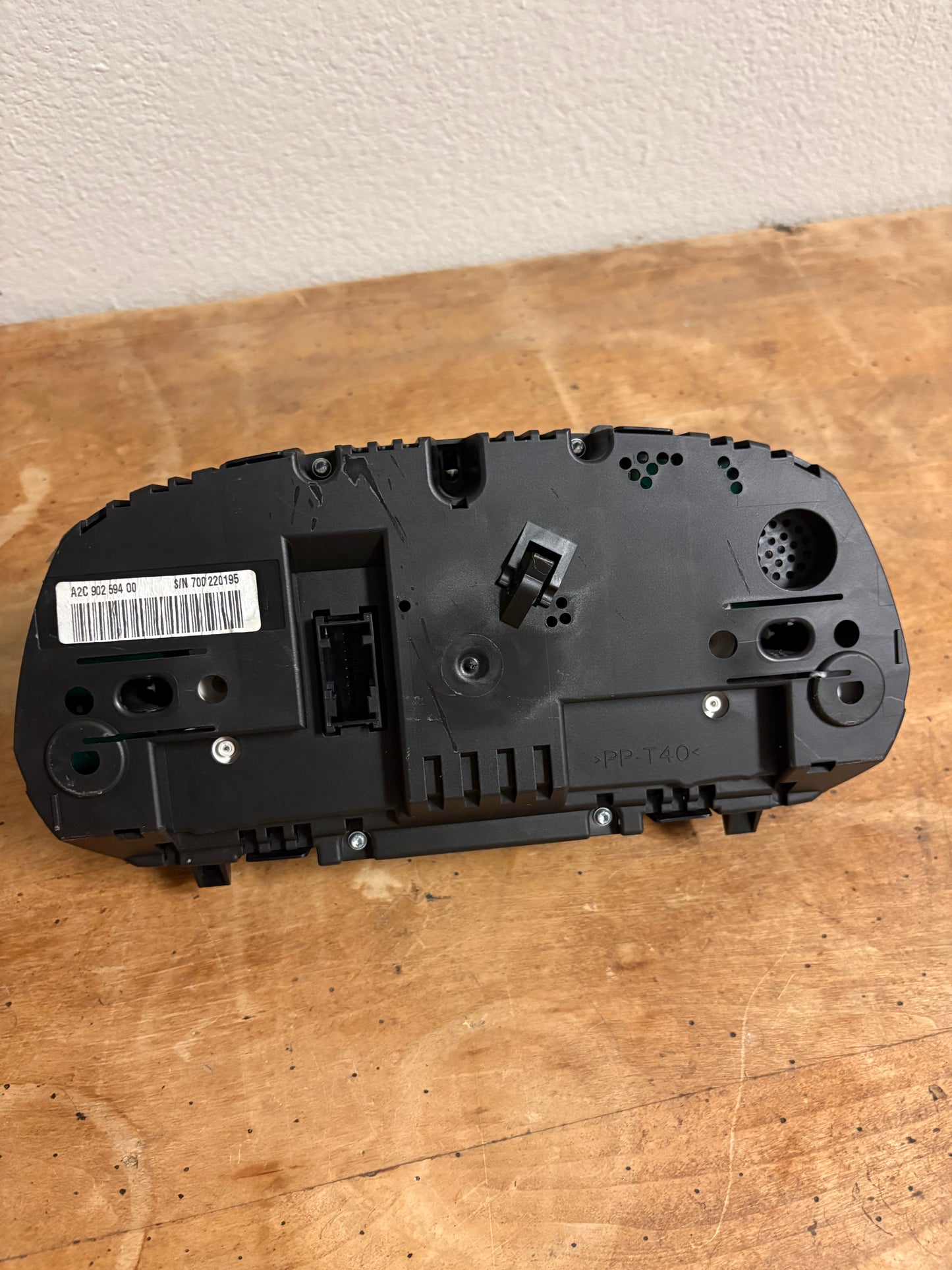 BMW ESeries Virginized Instrument Cluster – OEM – Part Number 700220195